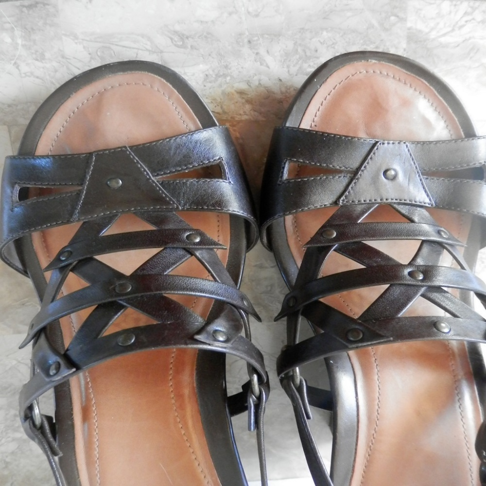 Nurture Wedge All Leather Sandals - Picture 6 of 8